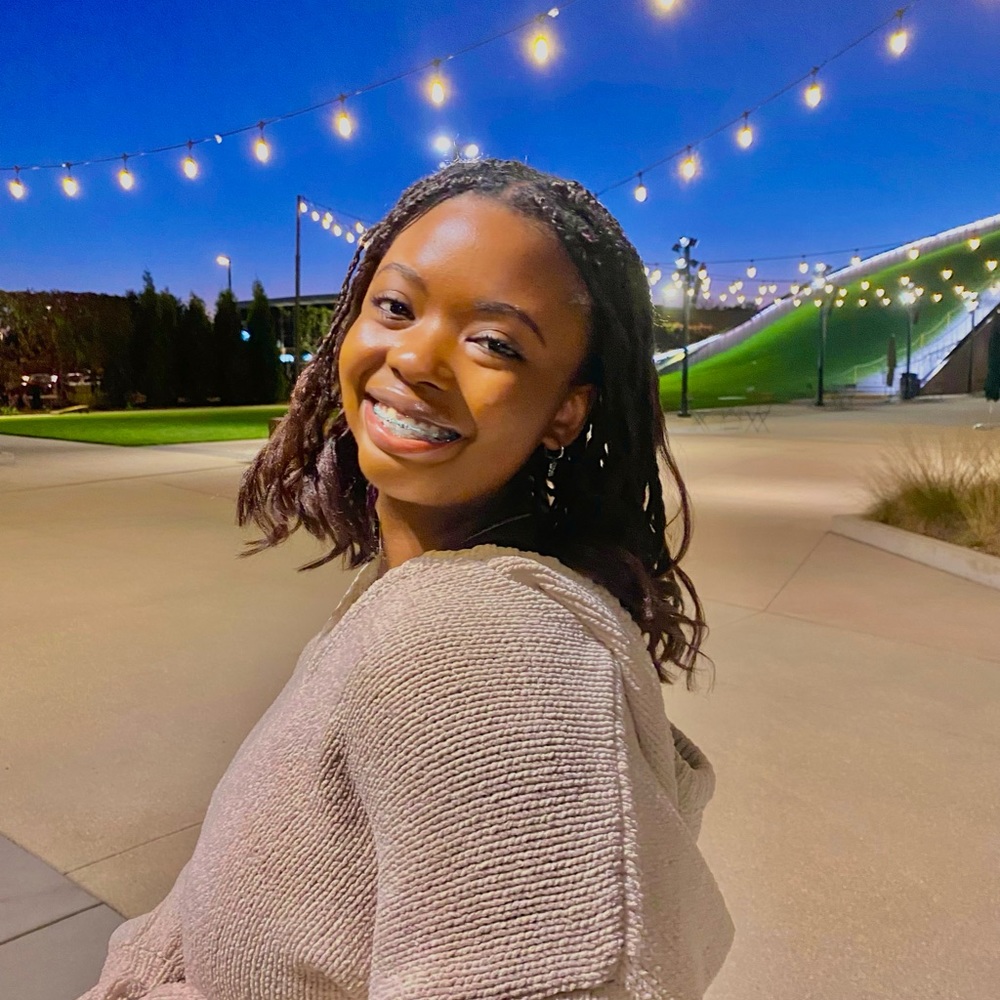 Meet your Posher, Jada